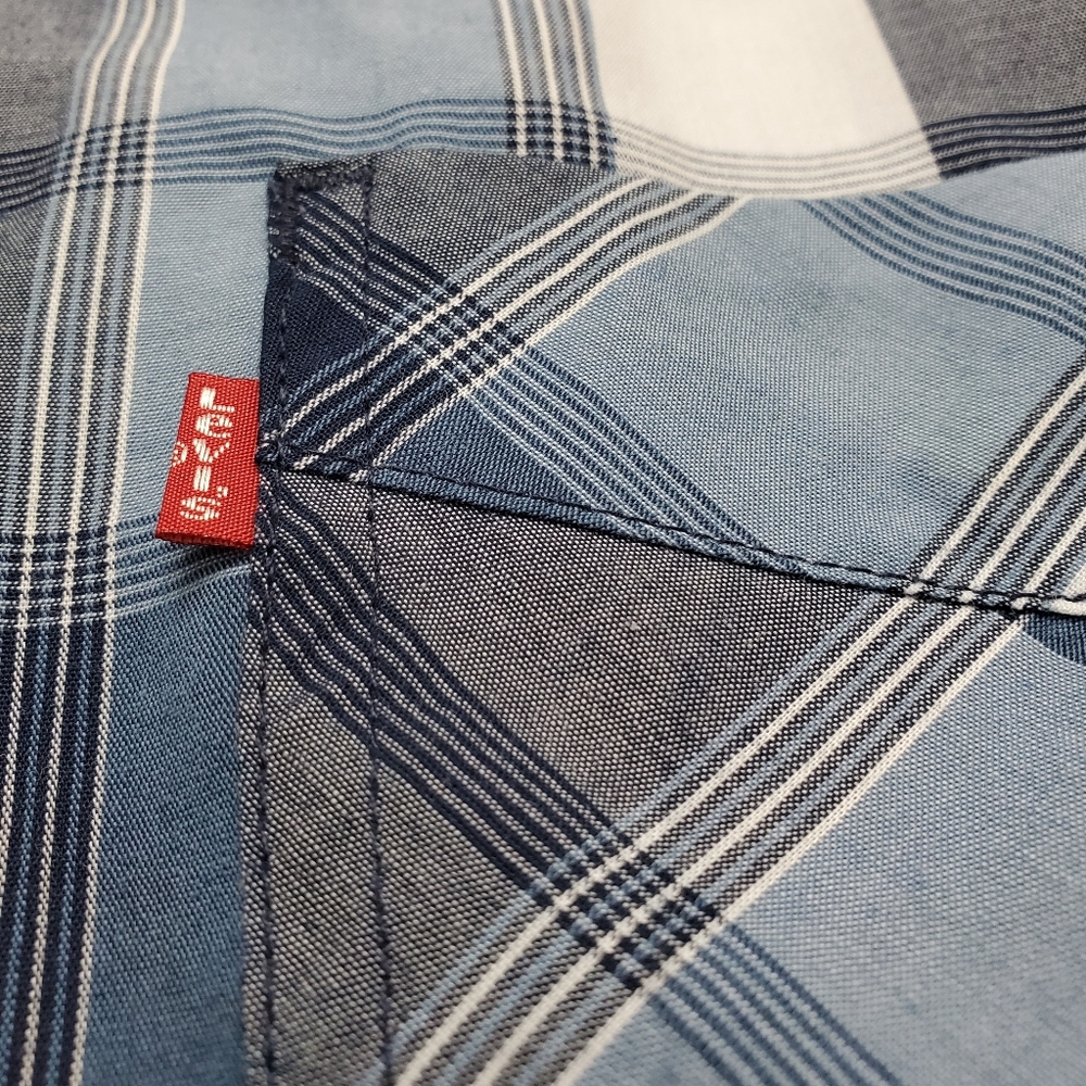 Levi's Men's Shirt - Picture 4 of 4